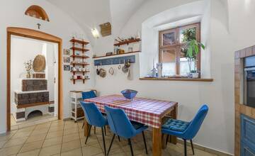 FOTO: Dom Zdenka Prednej a Oscara Rózsu je napredaj