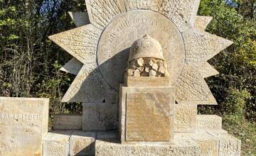 FOTO: Banská Bystrica dbá na údržbu pietnych symbolov