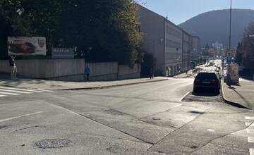 FOTO: Banská Bystrica sa povenuje rekonštrukciám ciest a chodníkov