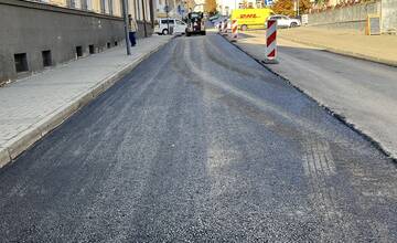 FOTO: Práce pri Štátnej opere dokončujú