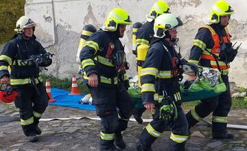 FOTO: Hasiči z celého regiónu si preverovali svoje schopnosti na Starom zámku