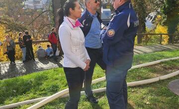 FOTO: Hasiči z celého regiónu si preverovali svoje schopnosti na Starom zámku