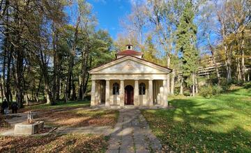 FOTO: Podarí sa obnoviť klenot regiónu v Kúpeľoch Sliač? Chýbajú tisíce eur