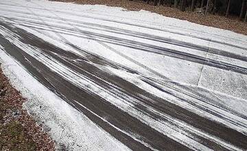 FOTO: Skalka je zasnežená