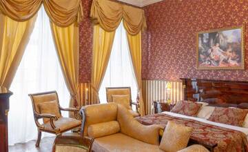 FOTO: Pozrite sa na izbu v najlepšom historickom hoteli Zámok Holíč