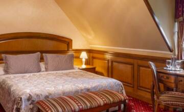 FOTO: Pozrite sa na izbu v najlepšom historickom hoteli Zámok Holíč