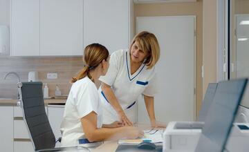 FOTO: V Žiari nad Hronom zriadili v bývalej pôrodnici nové oddelenie