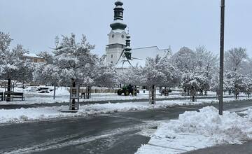 FOTO:  Mestá v Banskobystrickom kraji sú poriadne zasnežené
