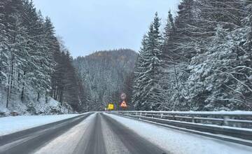 FOTO:  Mestá v Banskobystrickom kraji sú poriadne zasnežené