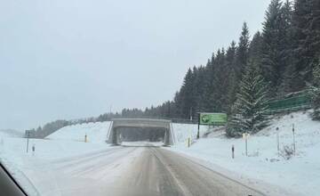 FOTO:  Mestá v Banskobystrickom kraji sú poriadne zasnežené