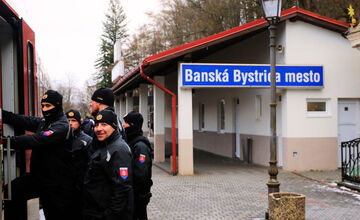 FOTO: FOTO: Derby medzi Banskou Bystricou a Zvolenom očami polície
