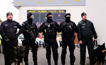 FOTO: FOTO: Derby medzi Banskou Bystricou a Zvolenom očami polície