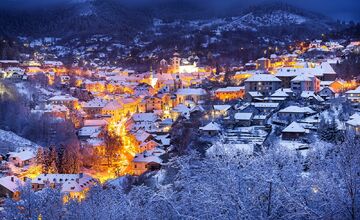 FOTO: Fotograf Daniel zachytáva čarovné chvíle Banskej Štiavnice. Hmla a svetlo tvoria v jeho tvorbe magické scenérie