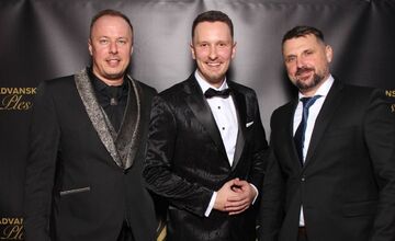 FOTO: V Banskej Bystrici sa plesalo. Radvančania si užili veľkolepý ples, nechýbal ani Lukáš Adamec