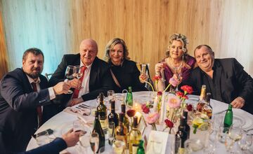 FOTO: V Banskej Bystrici sa plesalo. Radvančania si užili veľkolepý ples, nechýbal ani Lukáš Adamec