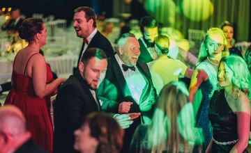 FOTO: V Banskej Bystrici sa plesalo. Radvančania si užili veľkolepý ples, nechýbal ani Lukáš Adamec