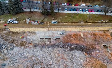 FOTO: Práce na Rooseveltovej nemocnici pokračujú. Pozrite si v akom stave sa aktuálne nachádza stavenisko