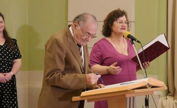 FOTO: Mesto Lučenec ocenilo pedagogičky pri príležitosti Dňa učiteľov