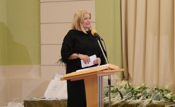 FOTO: Mesto Lučenec ocenilo pedagogičky pri príležitosti Dňa učiteľov