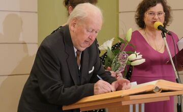 FOTO: Mesto Lučenec ocenilo pedagogičky pri príležitosti Dňa učiteľov