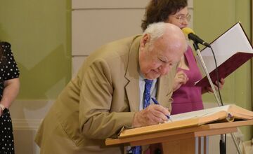 FOTO: Mesto Lučenec ocenilo pedagogičky pri príležitosti Dňa učiteľov