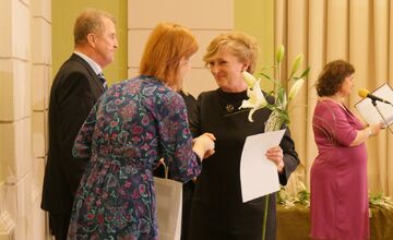 FOTO: Mesto Lučenec ocenilo pedagogičky pri príležitosti Dňa učiteľov