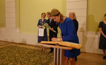 FOTO: Mesto Lučenec ocenilo pedagogičky pri príležitosti Dňa učiteľov