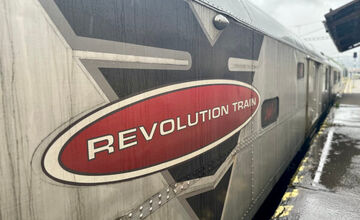 FOTO: Do Banskej Bystrice sa vráti protidrogový vlak Revolution train