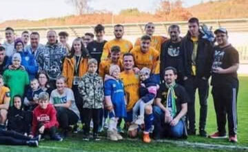 FOTO: Futbaloví fanúšikovia zo Žiaru smútia, zomrel ich člen a kamaráť Tomáš