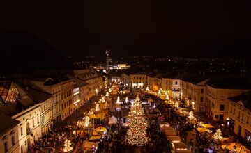 FOTO: Hodinová veža v Banskej Bystrici je dominantou mesta