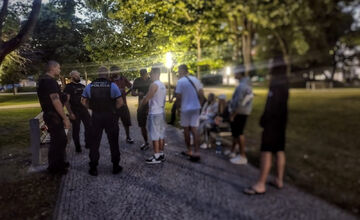 FOTO: Zvolenskí policajti kontrolovali alkohol u mladistvých, výsledok prekvapil