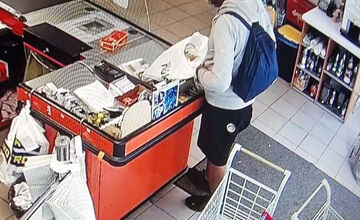 FOTO: Z obchodu pri Bystrici zlodej ukradol plný ruksak vecí, aký trik použil? 