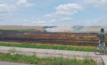 FOTO: V Poltári aj neďaleko Rimavskej Sobote horeli polia