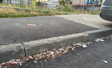 FOTO: Odpadky v centre Banskej Bystrice