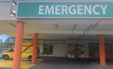 FOTO: Natálka, ktorej tragická nehoda pri Ľupči vzala sestru, sa pomaly zotavuje