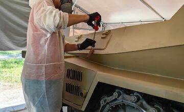 FOTO: Nový náter na nemeckom transportéri