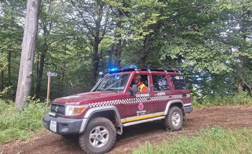 FOTO: Turista uviazol na ferrate Výzva