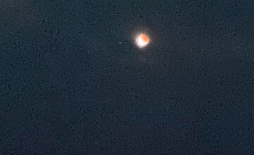 FOTO: Takto zachytili krvavý supermesiac Bystričania či Zvolenčania