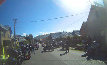 FOTO: Synovi Jozefa, ktorý zomrel pri nehode, vyzbierali motorkári 1500 eur