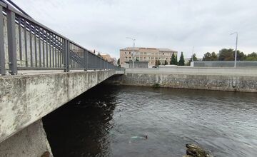 FOTO: Bolt kolobežky skončili v Hrone