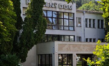 FOTO: Kúpele Sliač sa prebúdzajú k životu