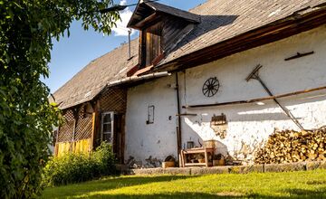 FOTO: Gazdovstvo u Kukučkov v Zaježovej je na predaj