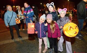 FOTO: Lampiónové sprievody sa vracajú do ulíc
