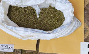 FOTO: Dvaja Bystričania majú problém, polícia u nich našla množstvo zelenej sušiny