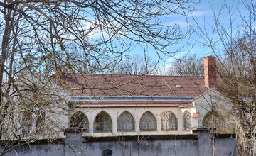 FOTO: Nechceli by ste si kúpiť kaštieľ pri Lučenci? Už 14 rokov je opustený