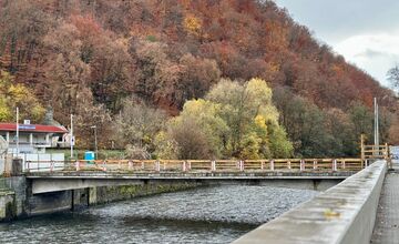 FOTO: Most pri malej stanici čaká technická prestávka