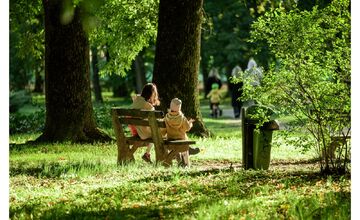 FOTO: Bystričania posielajú fotky a spomienky na Mestský park