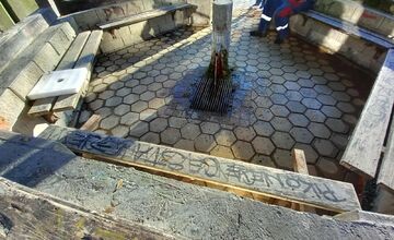 FOTO: Čistenie Medokýšu na Rudlovskej ceste