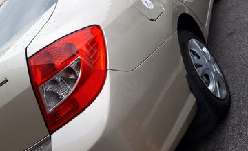 FOTO: Zuzana daruje auto rodine v núdzi. Poznáte rodinu, ktorej by pomohlo?