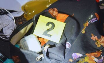 FOTO: Polícia odhalila mladých dílerov